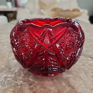 Vintage Fenton Ryby Red Pressed Regency Whirling Star Rose Bowl